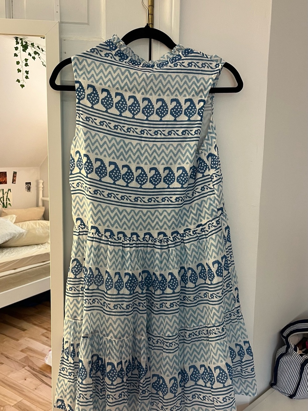 Oliphant Blue & White Printed Sleeveless Dress - Picture 2 of 3